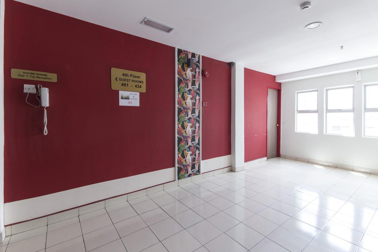 Smart Boutique Hotel Куала-Лумпур Экстерьер фото