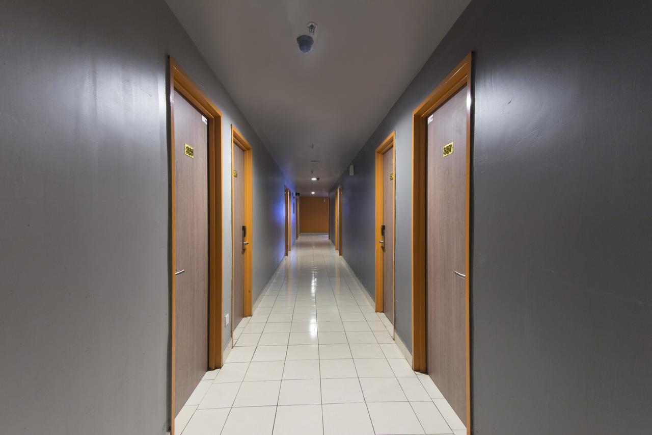 Smart Boutique Hotel Куала-Лумпур Экстерьер фото